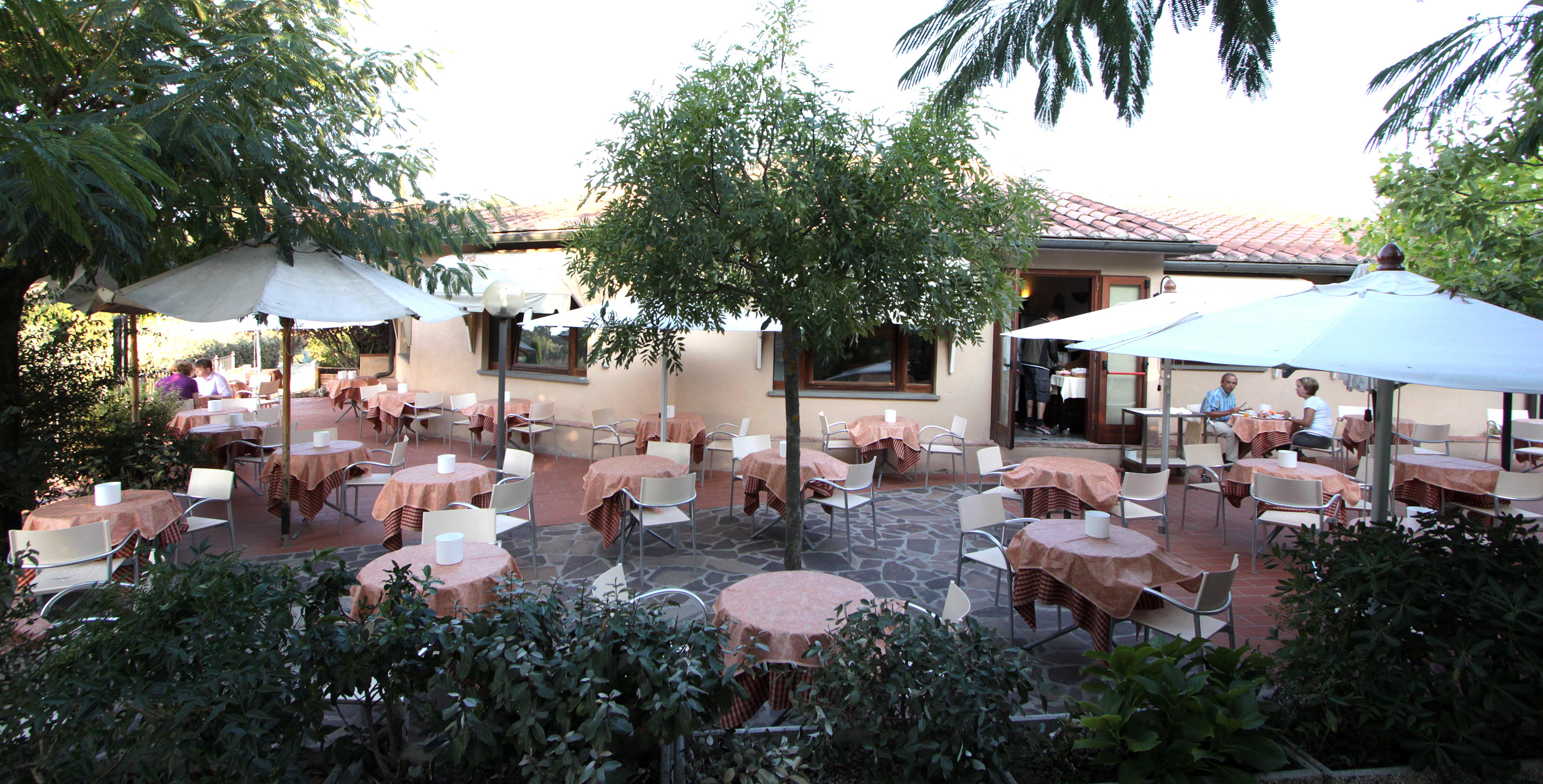Hotel Sovestro ซานจีมิญญาโน ภายนอก รูปภาพ